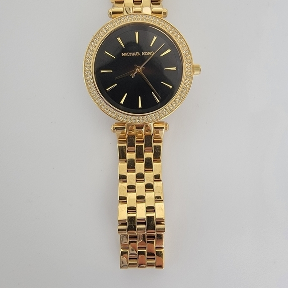 Michael Kors Mini Darci Pave Gold Tone Ladies Watch - Picture 4 of 12